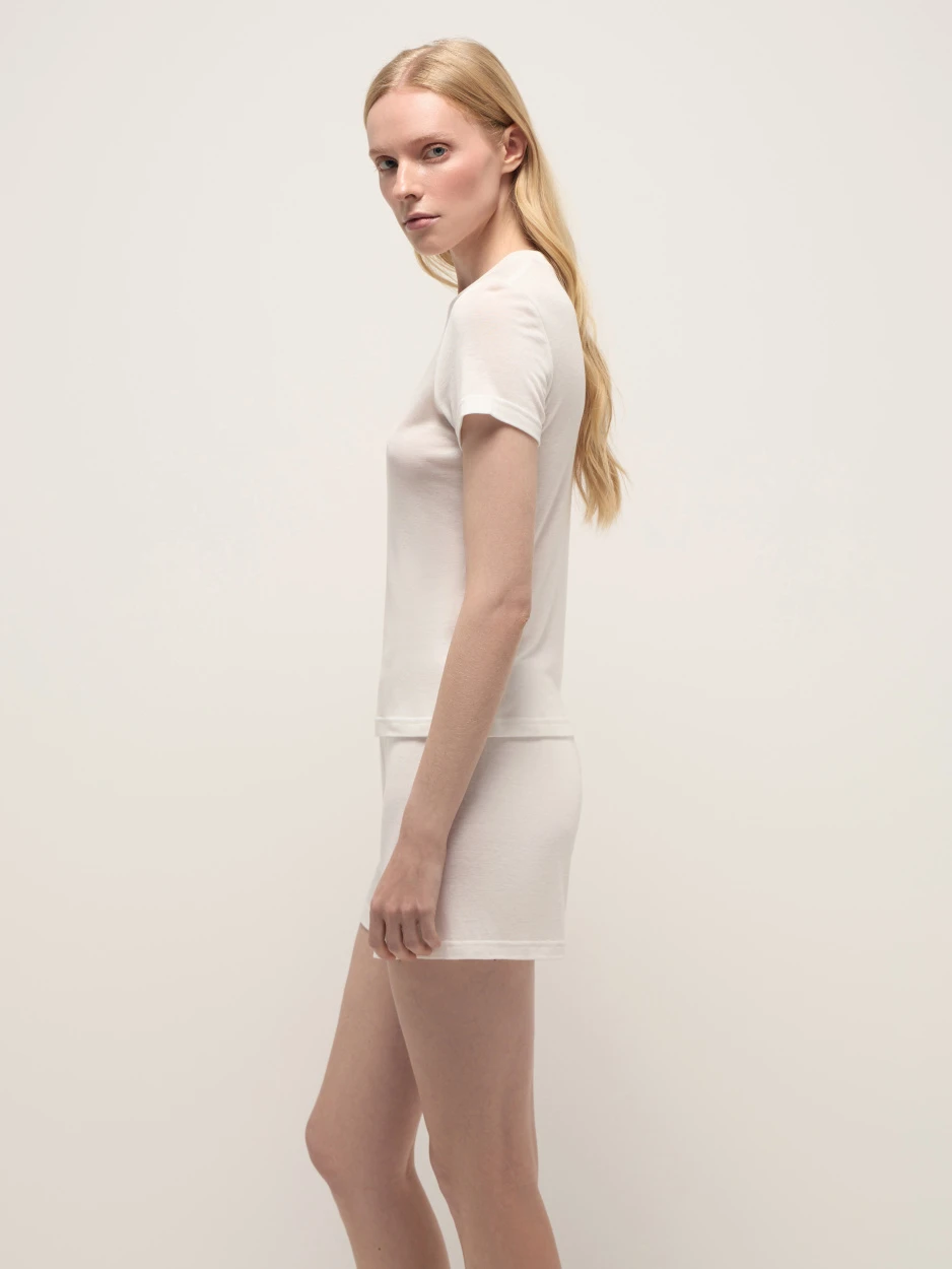 Пижама женская с шортами белая