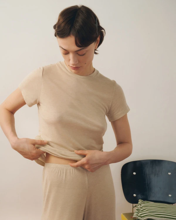 Пижама женская с брюками бежевая